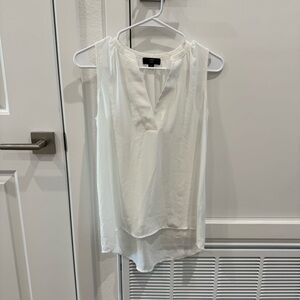J. CREW Petite Sz XSP Elegant Sheer White Sleeveless Top Blouse V Neck